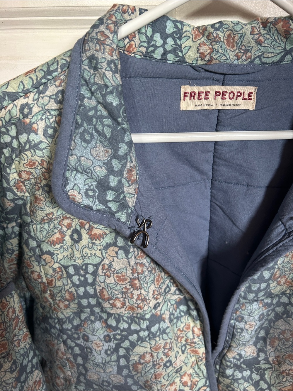 Free People Chloe Quilted jacket - women’s blue patterned - Picture 4 of 5